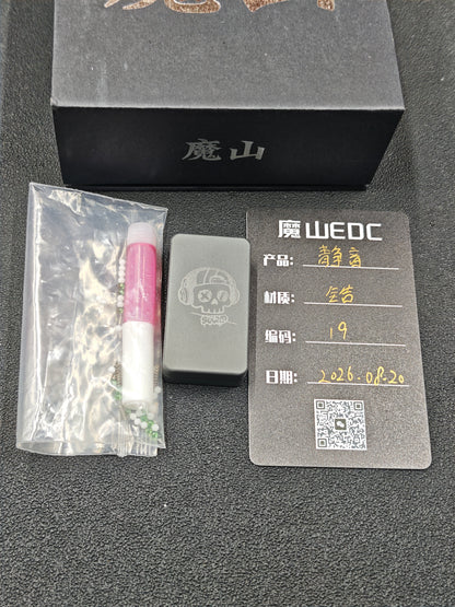 Mute Zirconium
