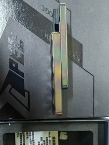 Tita Zirconium Oil Slick