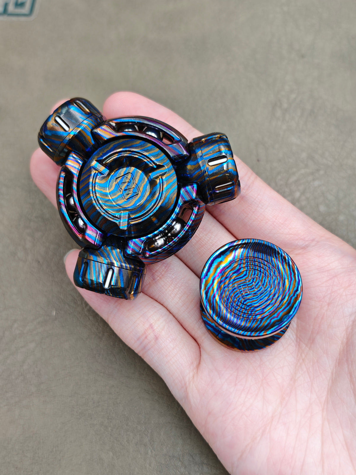 Bad Mantis 1.0 Zircuti