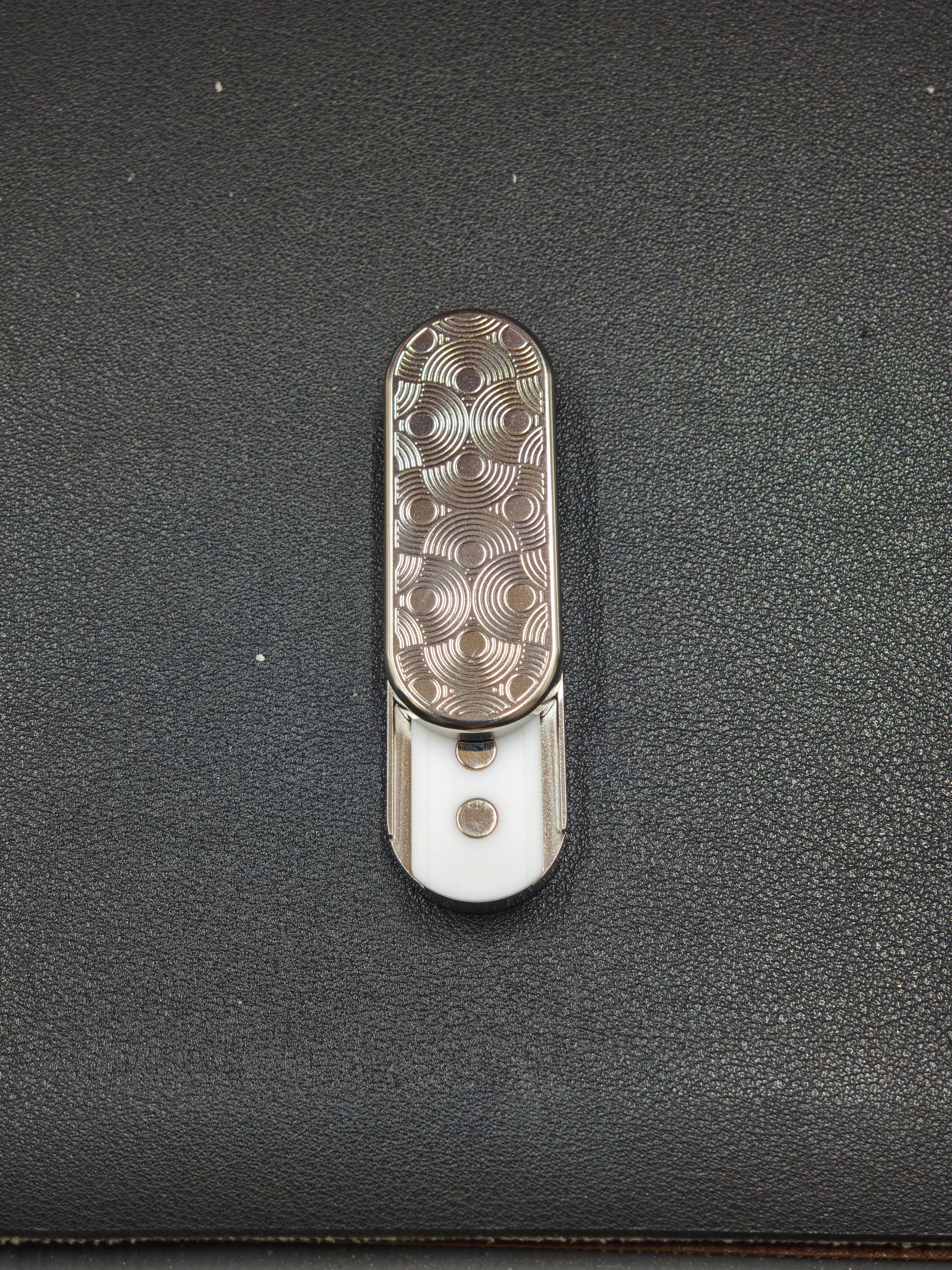 Ming Yin Titanium