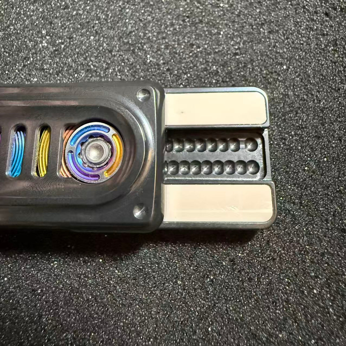Tape Deck Zirconium