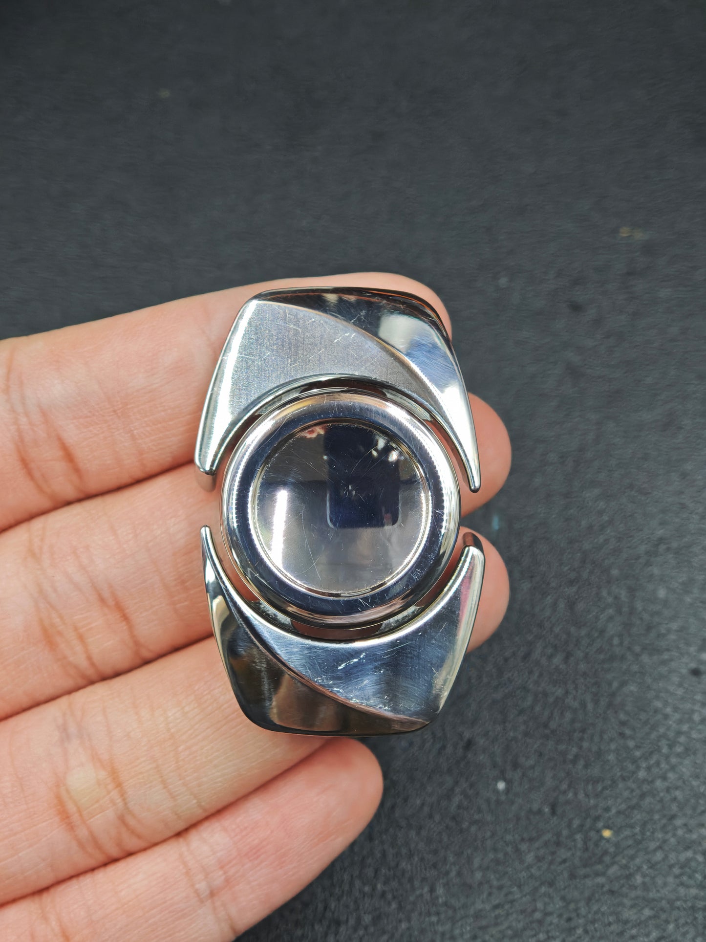 Special Material Cloud Pivot Stainless Steel
