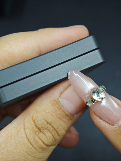Mute Zirconium