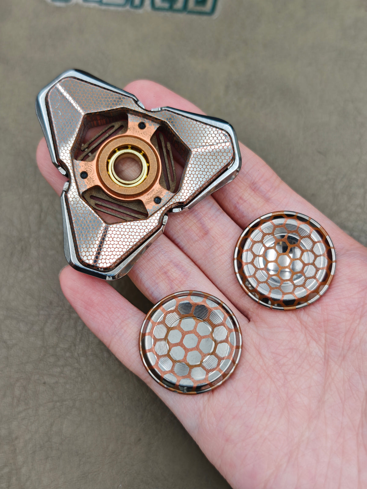 Garlic Superconductor Brushed