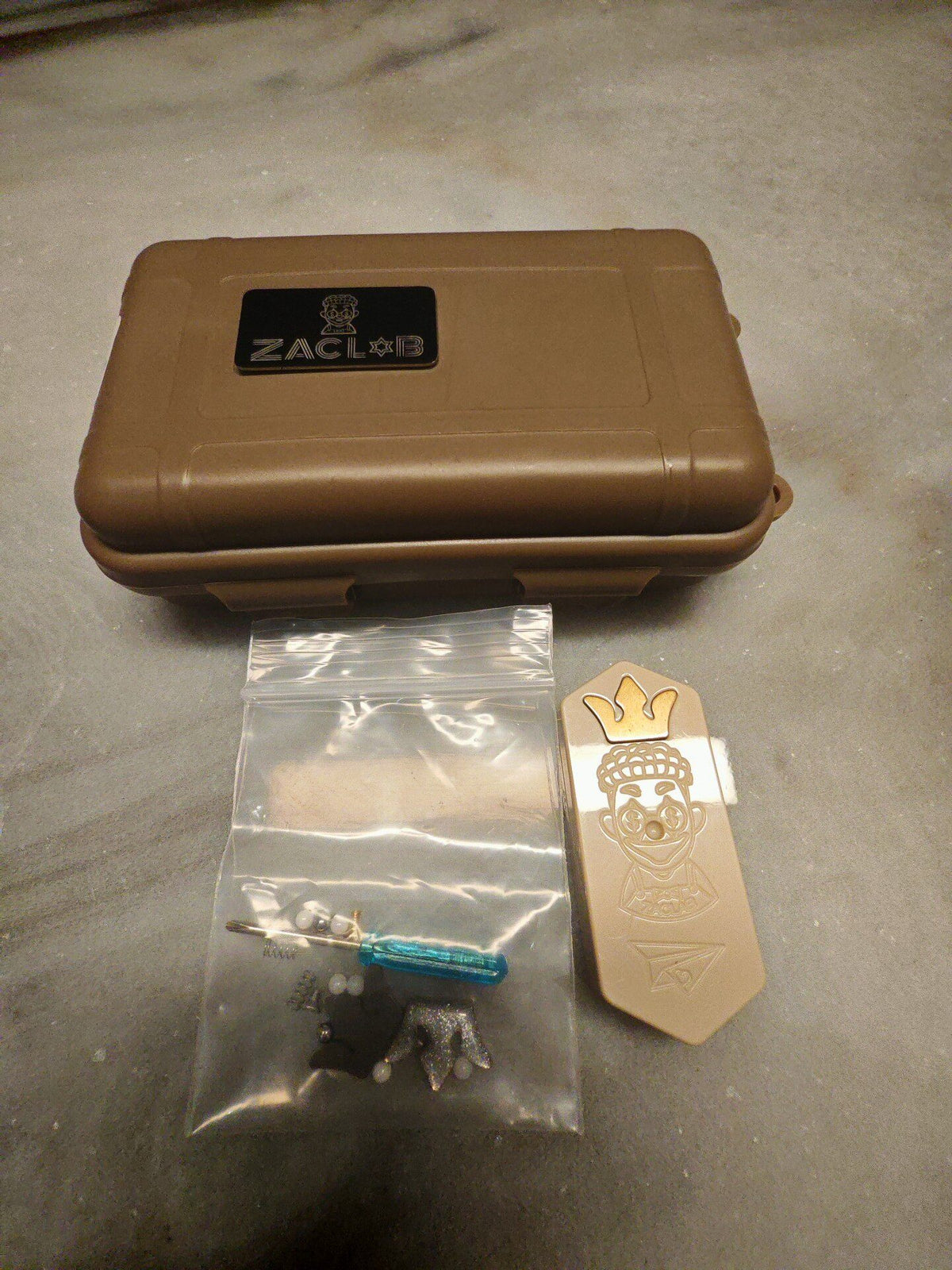 Plane PEEK Zirconium