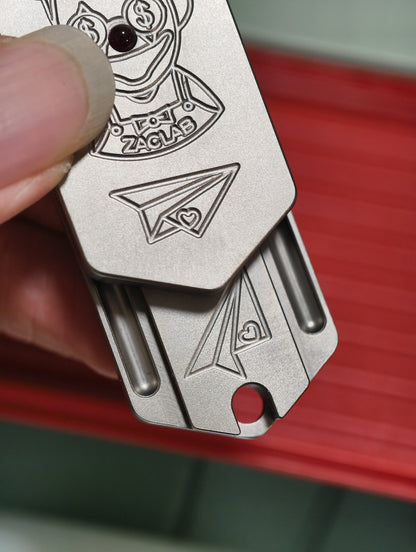 Plane Titanium