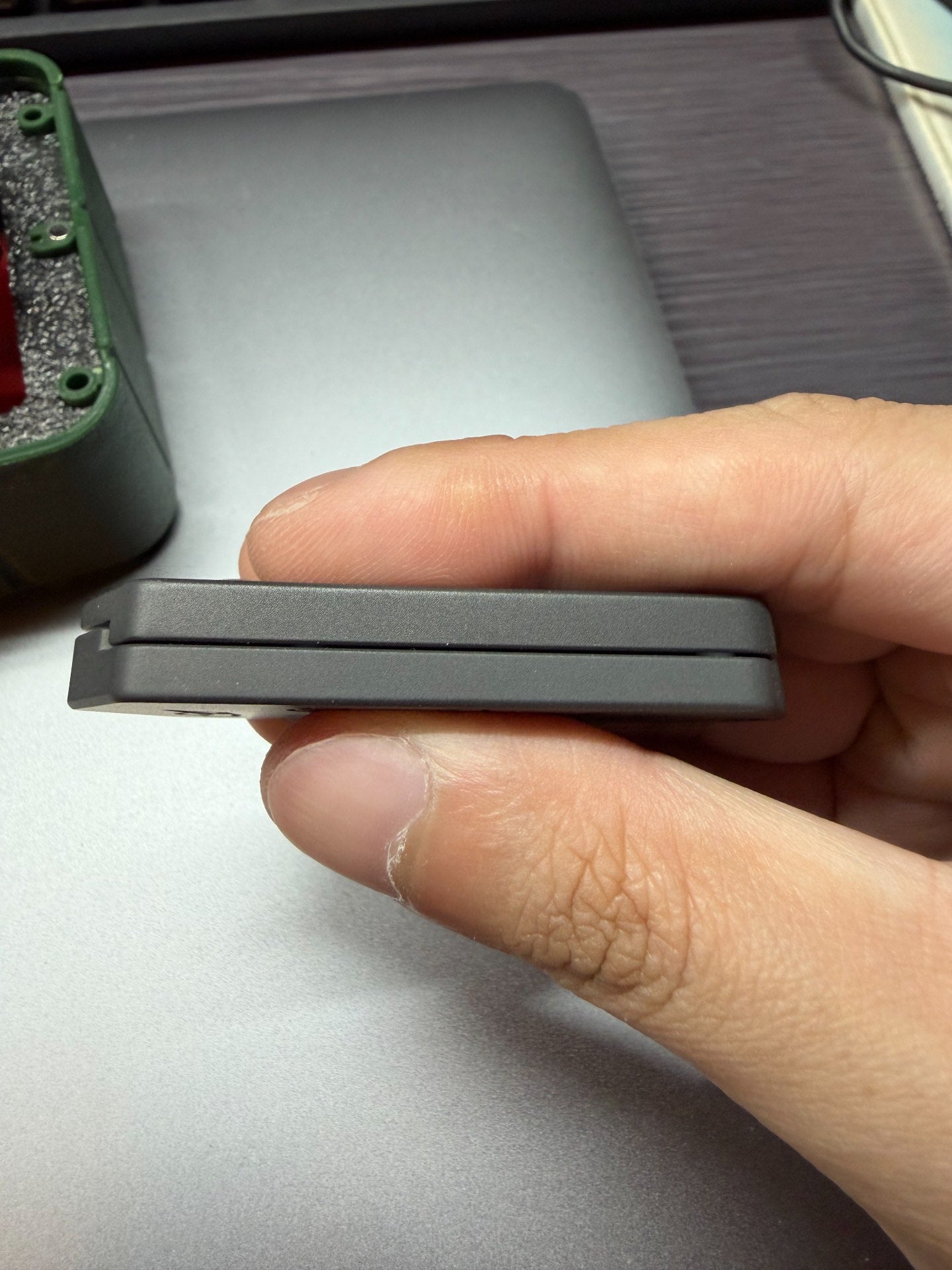 Plane Zirconium Zircuti