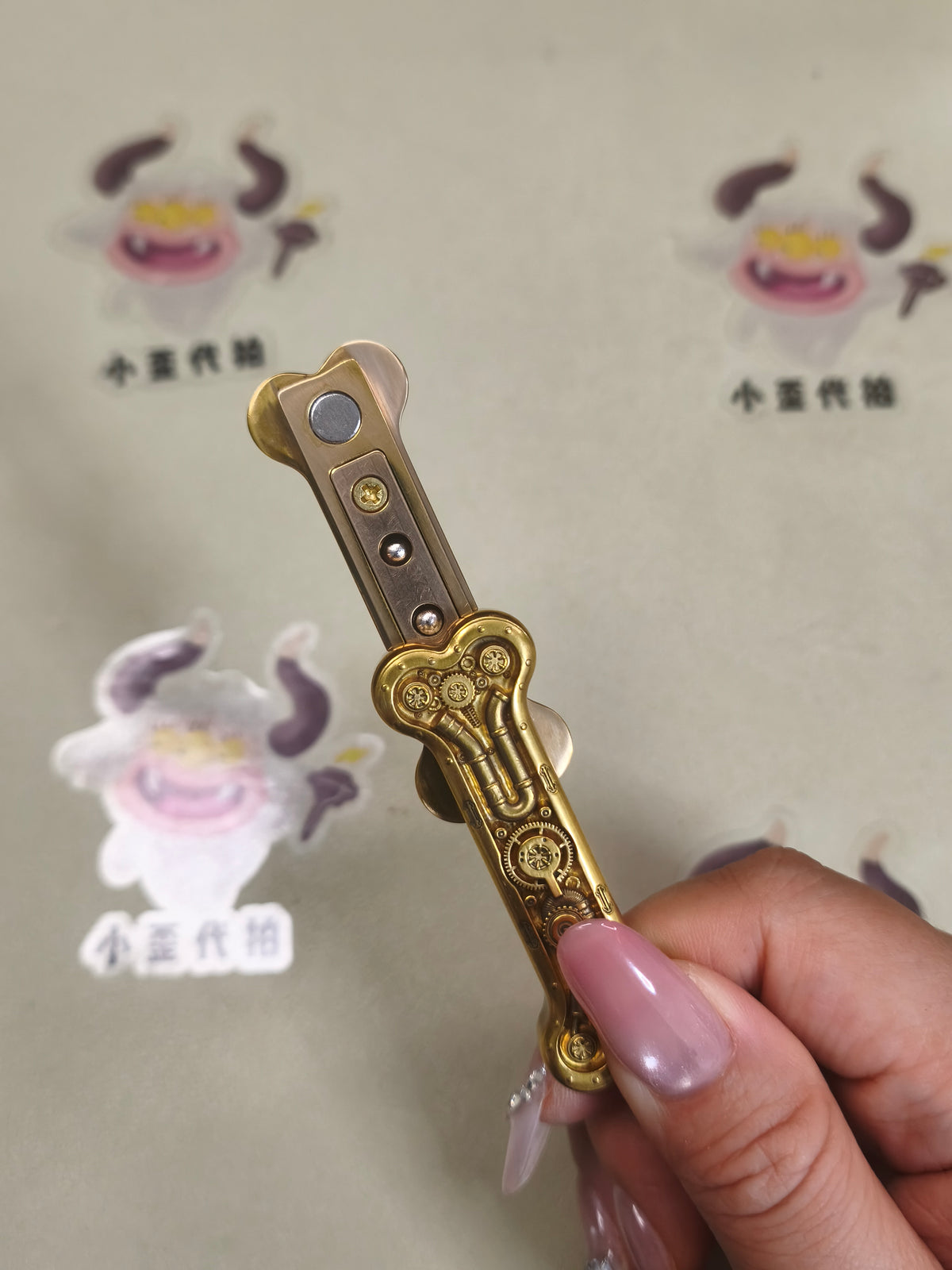 Thorn Light Steam Bone Brass Engraved