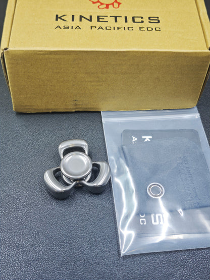 Three-Leaf Horizon OG Stainless Steel