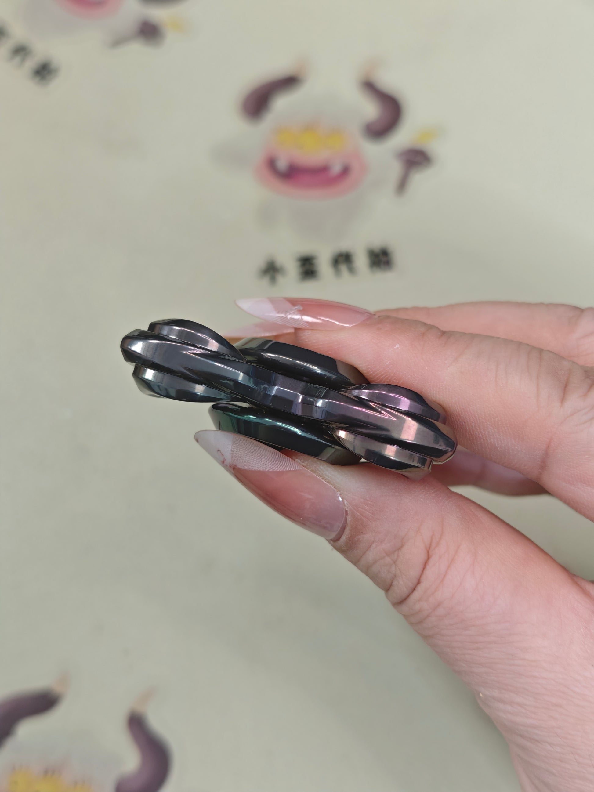 Twin Plume Zirconium Oil Slick