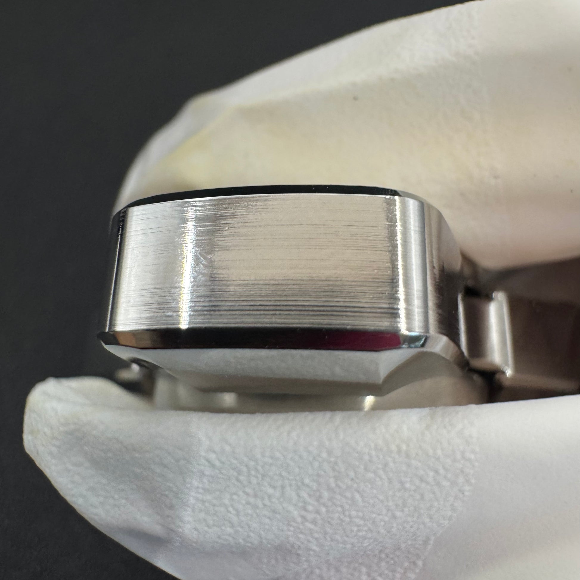 Gentle Breeze Bearing Cap Stainless Steel Machine Finished Polished