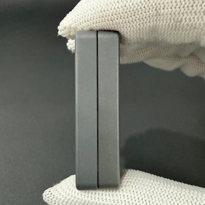 Mute Zirconium