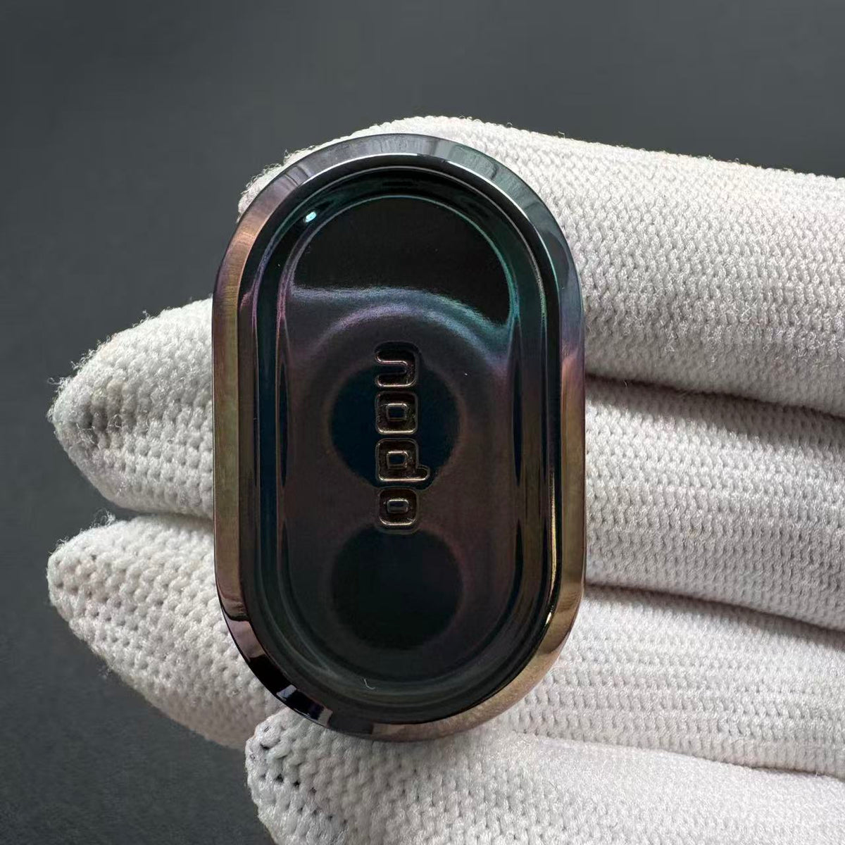 Nado Zirconium Polished Oil Slick