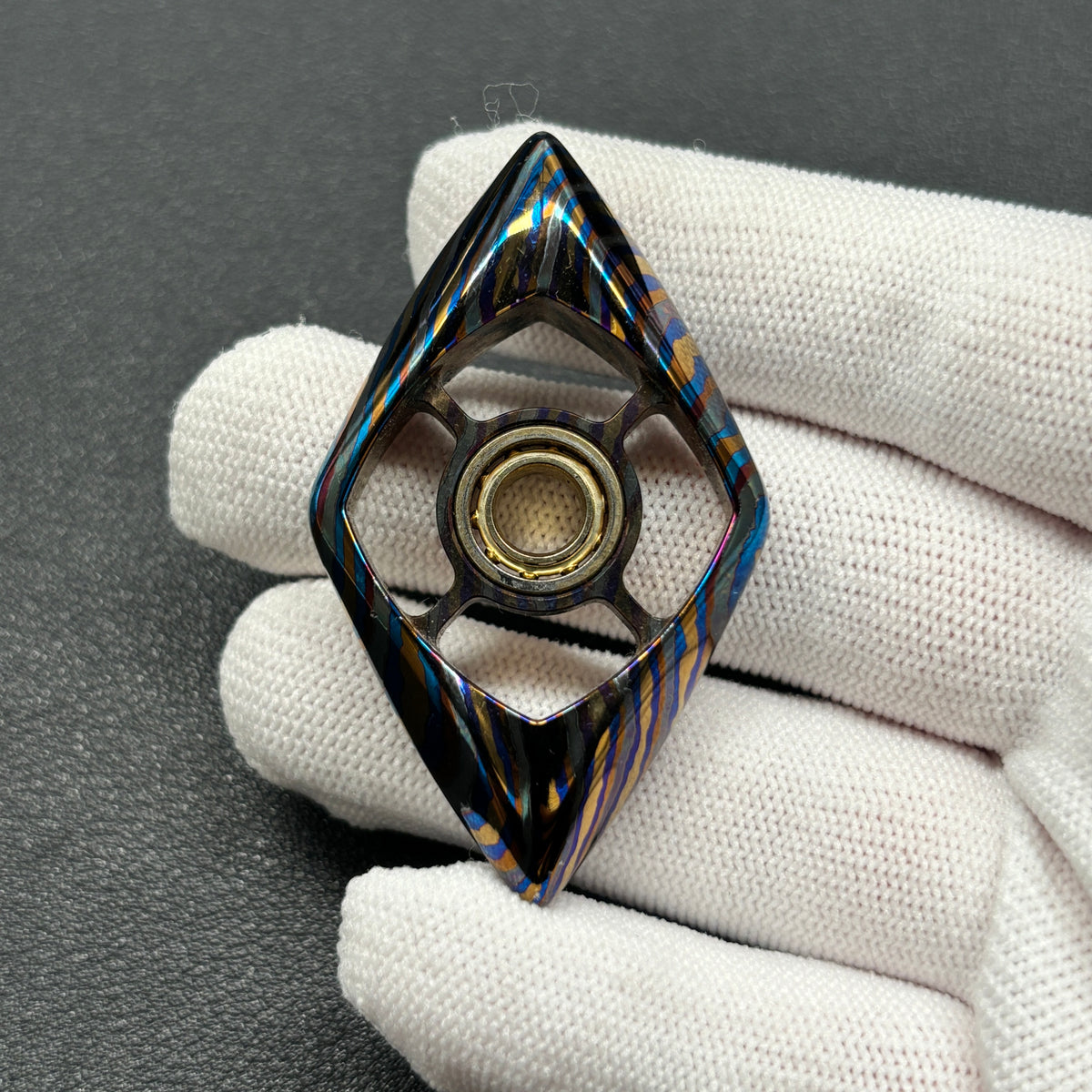 Myriad Cosmos Zircuti