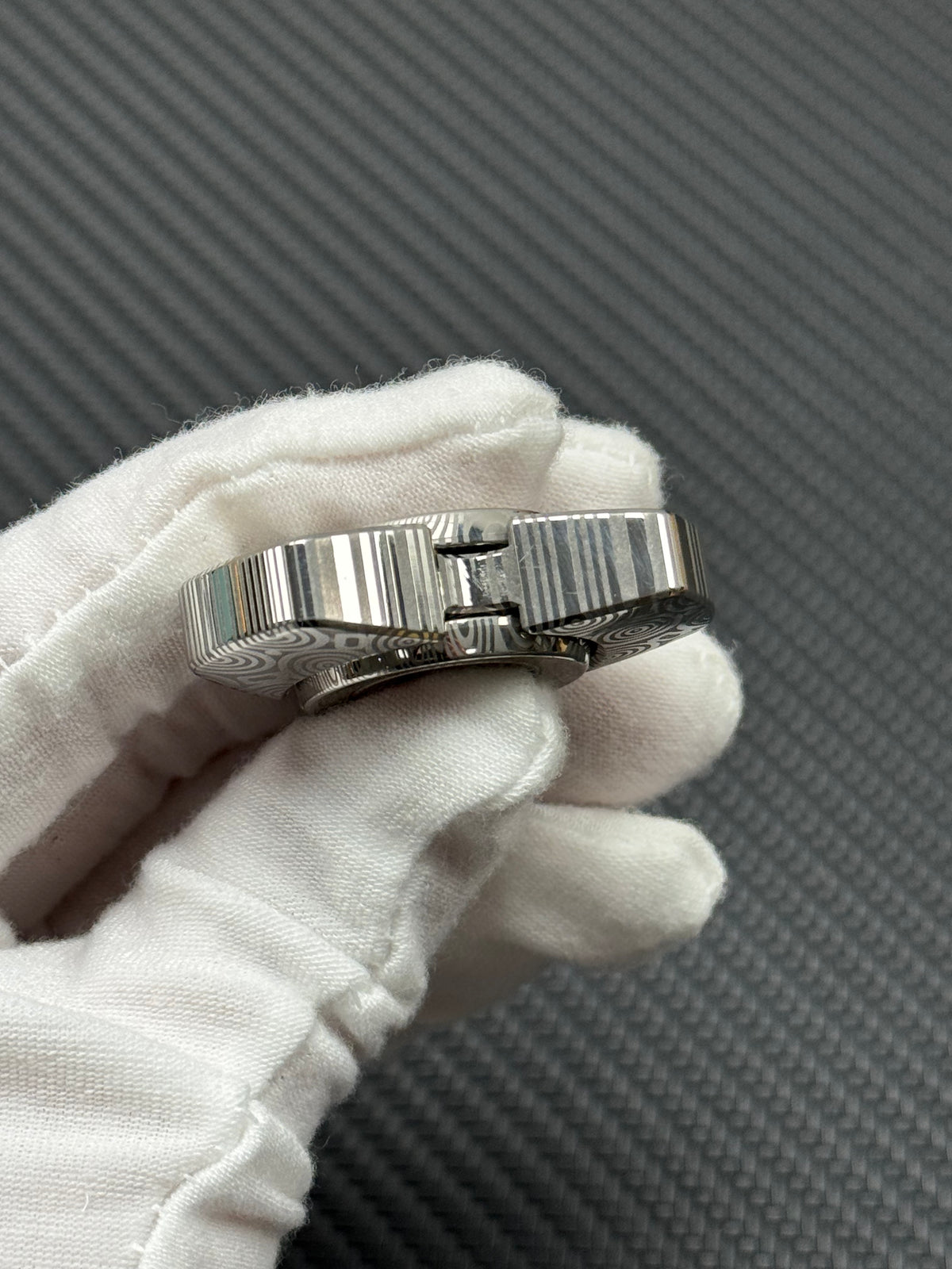 Gentle Breeze Bearing Cap Damasteel