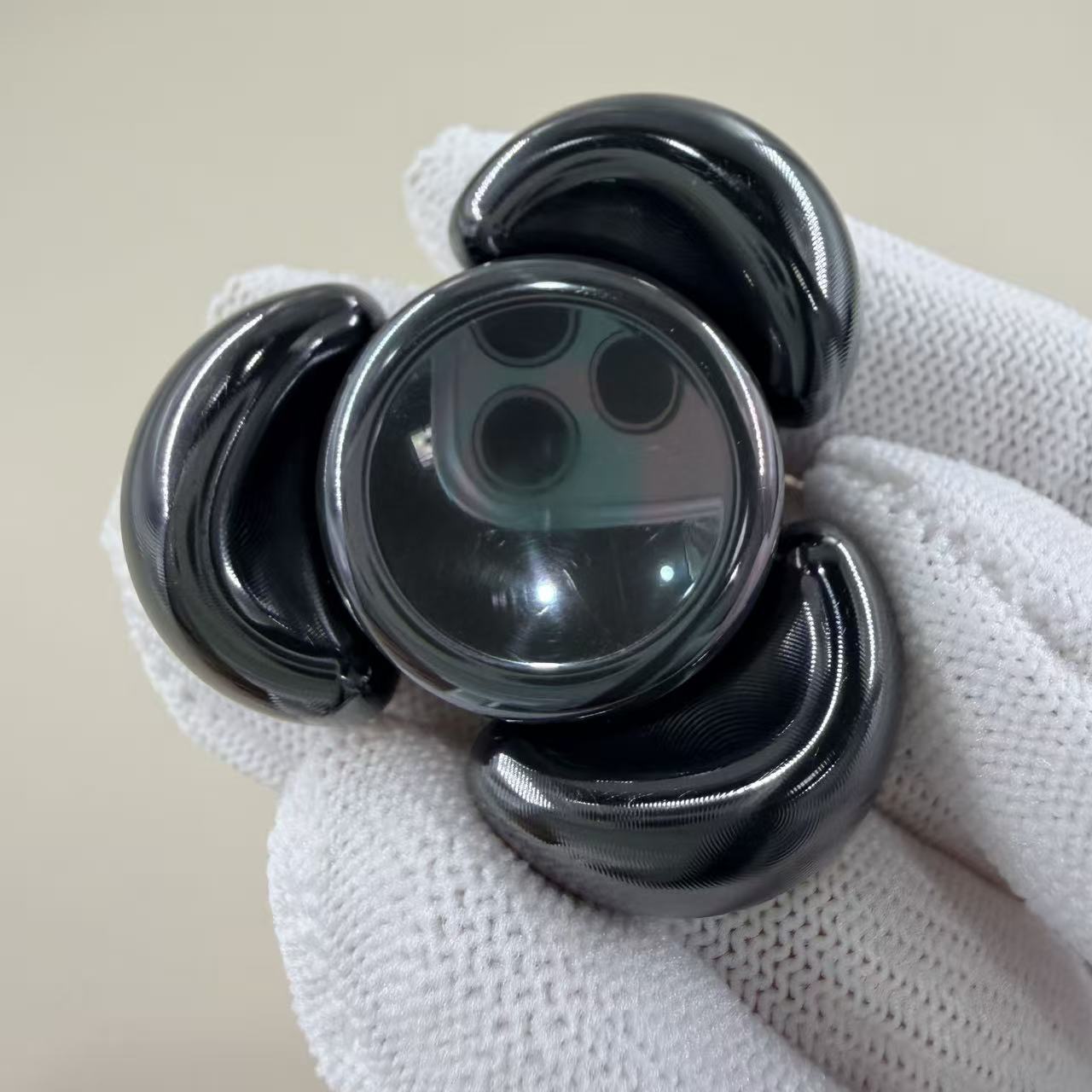 sandan Zirconium