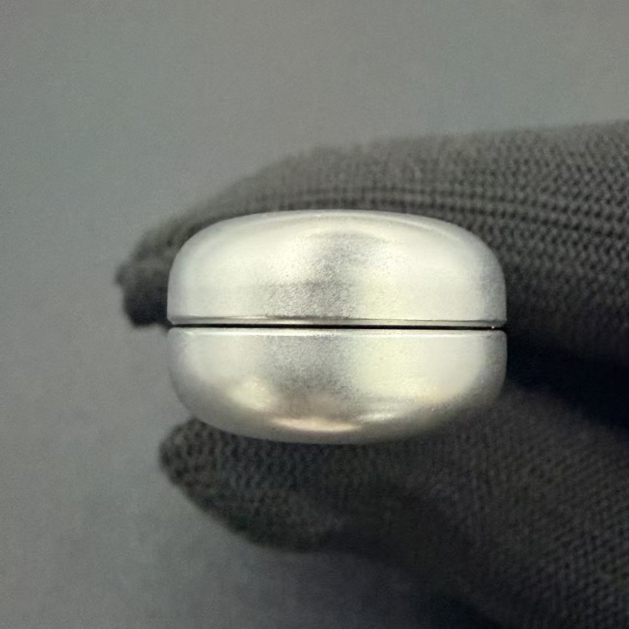 Floating Cloud Stainless Steel