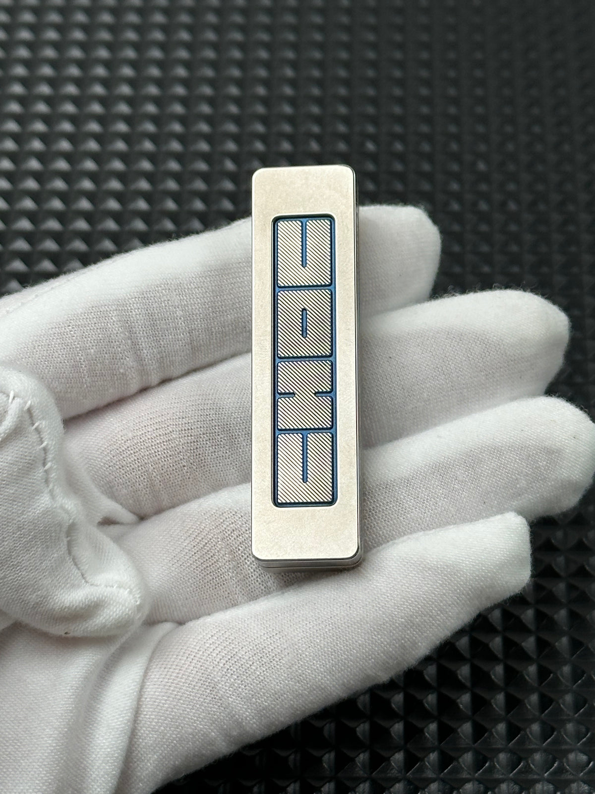 Choc Titanium