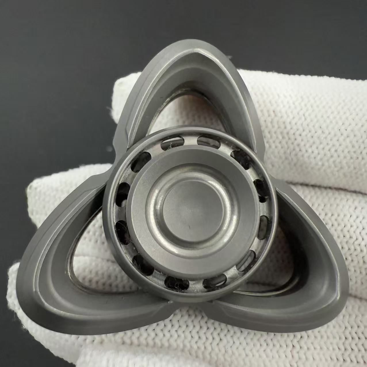 Cat's Eye Stainless Steel Stonewashed