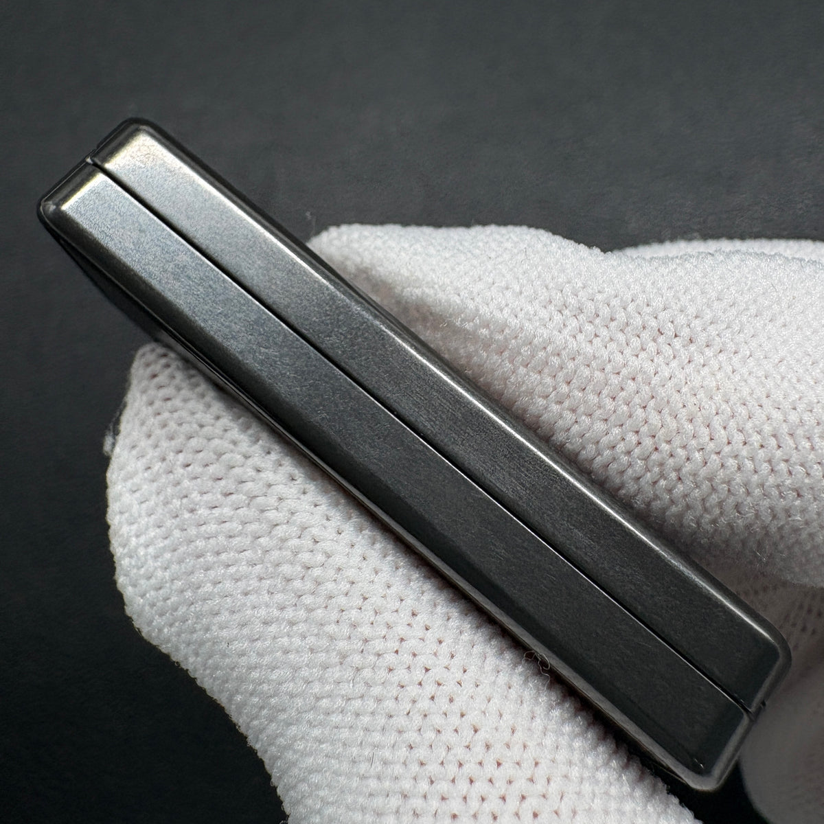 Jingle Bell Zirconium Stonewashed
