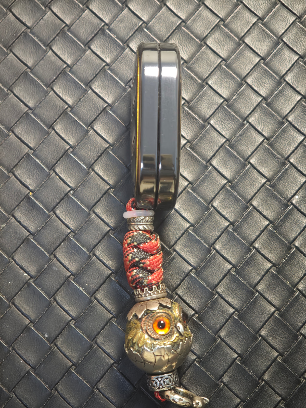 Grumpy Rabbit Rhythm Zirconium Resin-Sealed