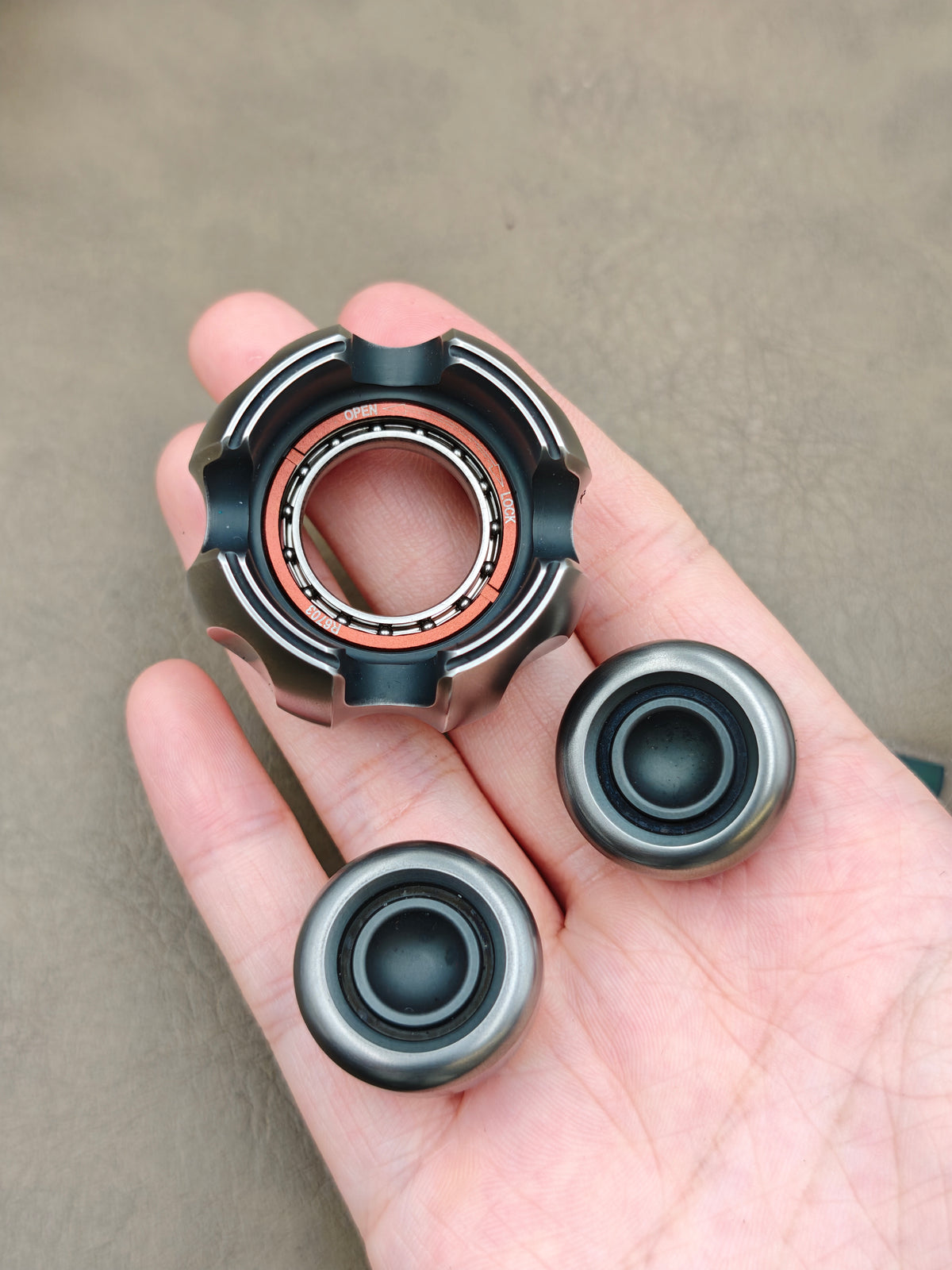 Noiz Stainless Steel