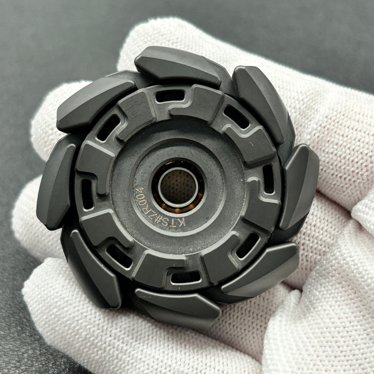 Eight Armor Initial Link Zirconium