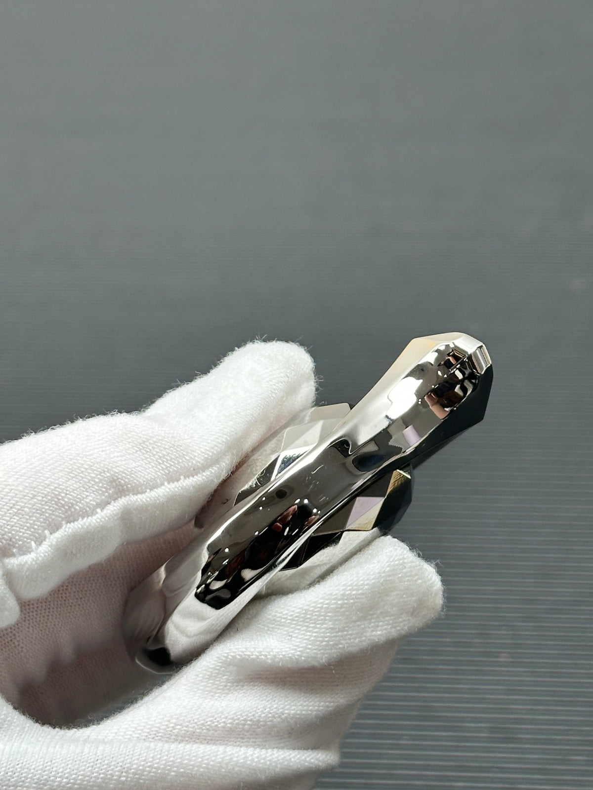 Goddess Tear Stainless Steel Polished