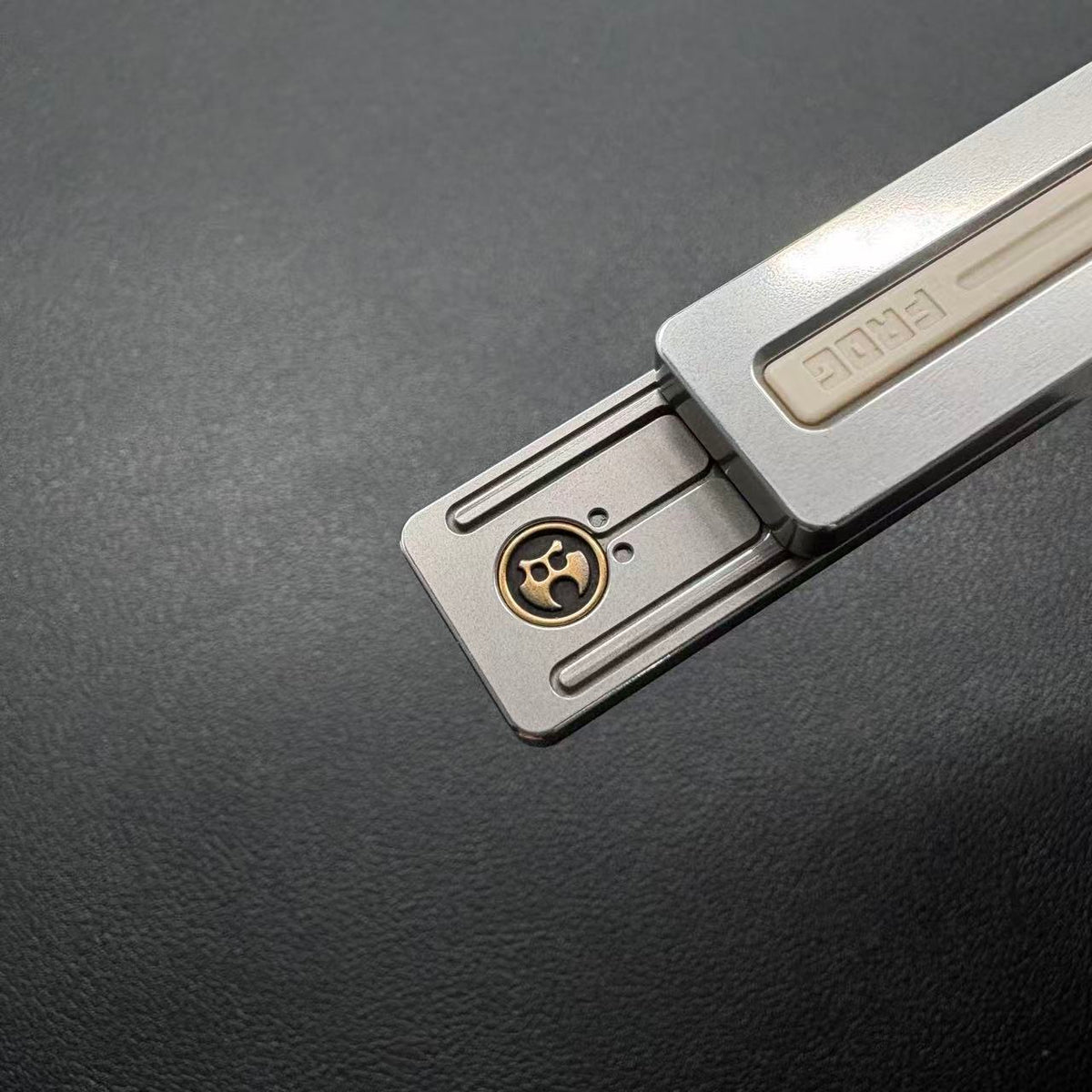 Frog Zirconium