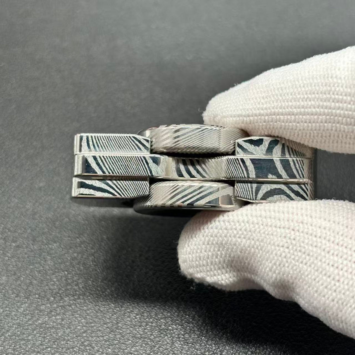 Moon M2 Damasteel
