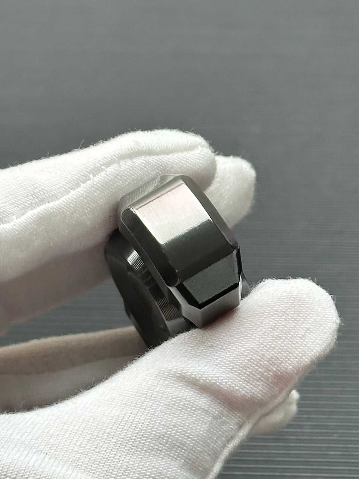 Whisper Duo Zirconium Polished