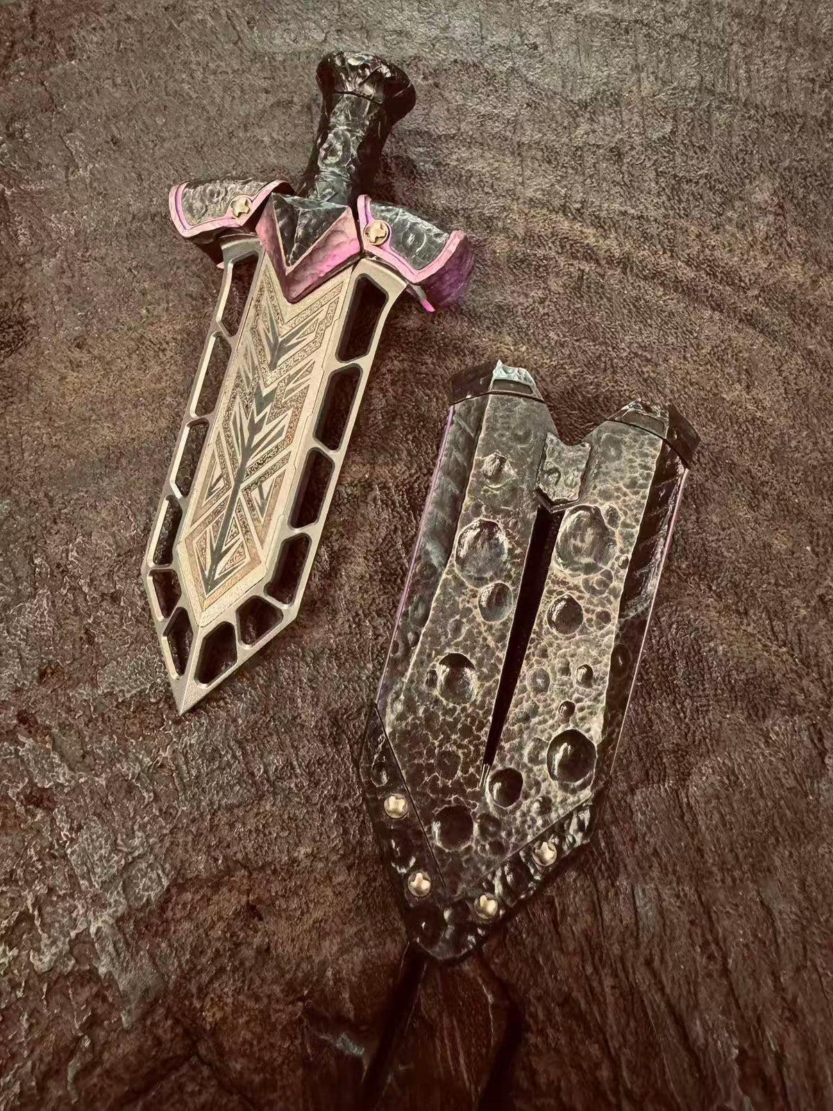 Aroundight Tungsten-Copper Engraved