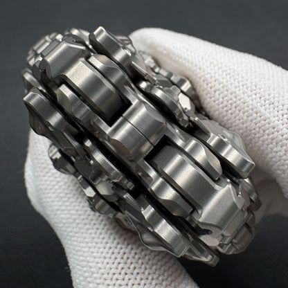 SEQUENCE EDC Dijiang Shell Opening Titanium
