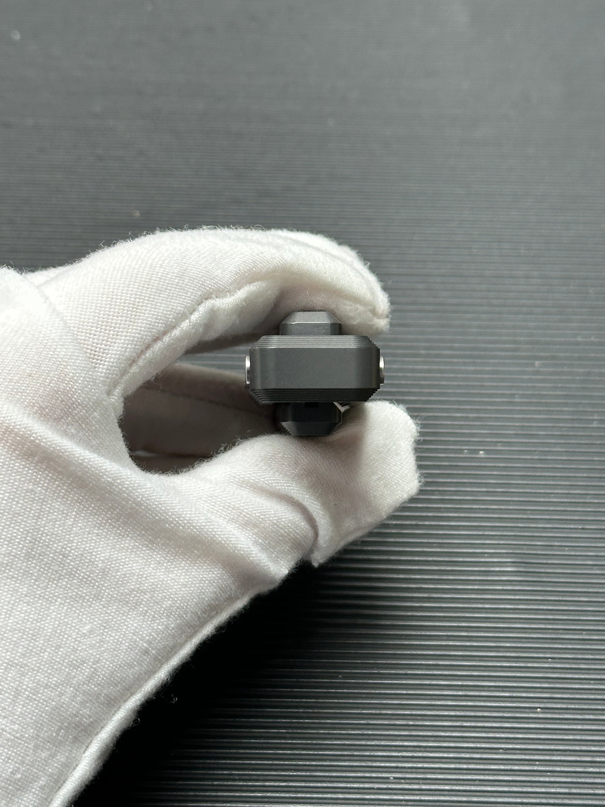 X Lock Zirconium