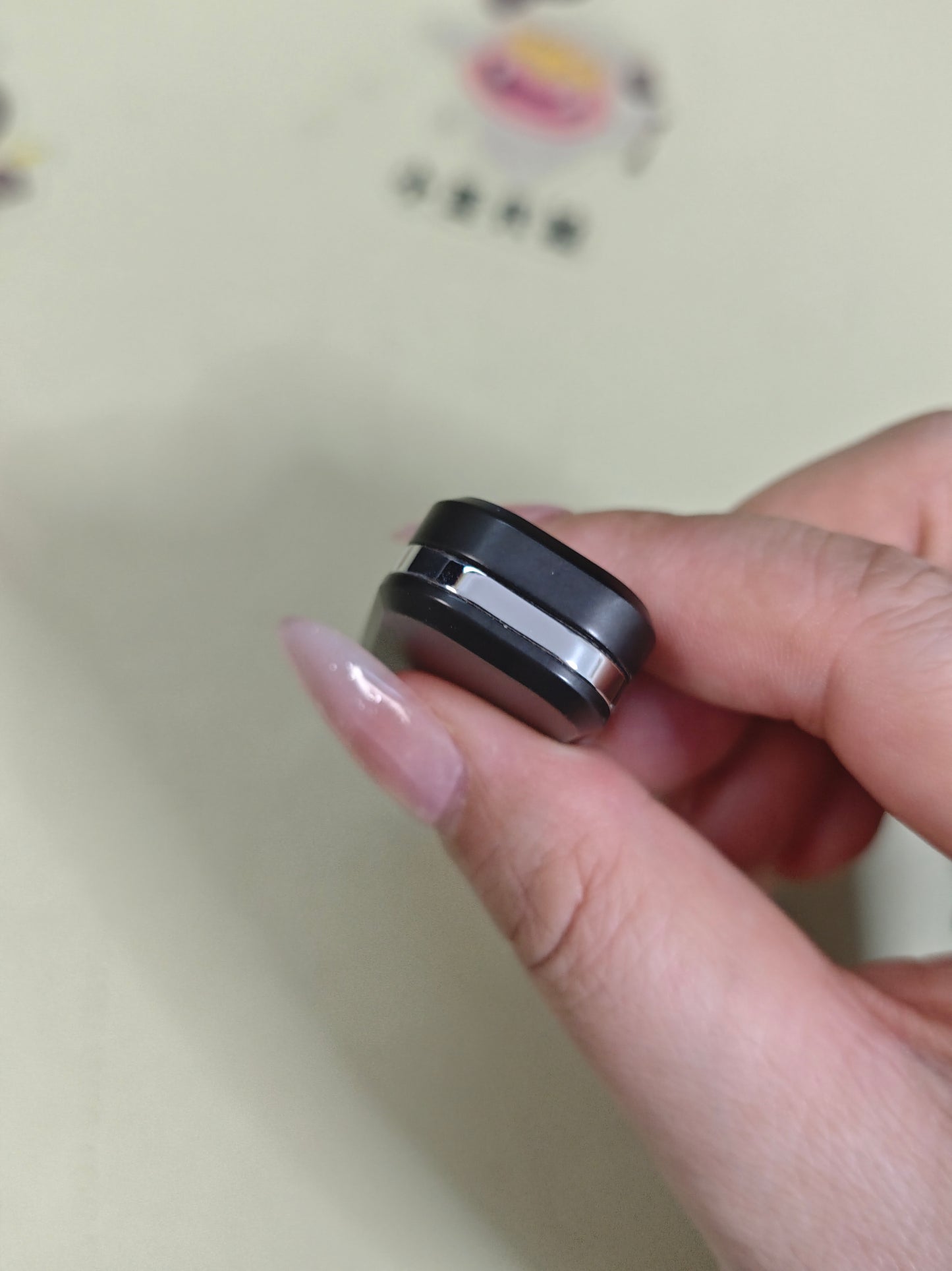 Eraser Titanium