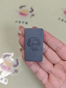 Mute Zirconium