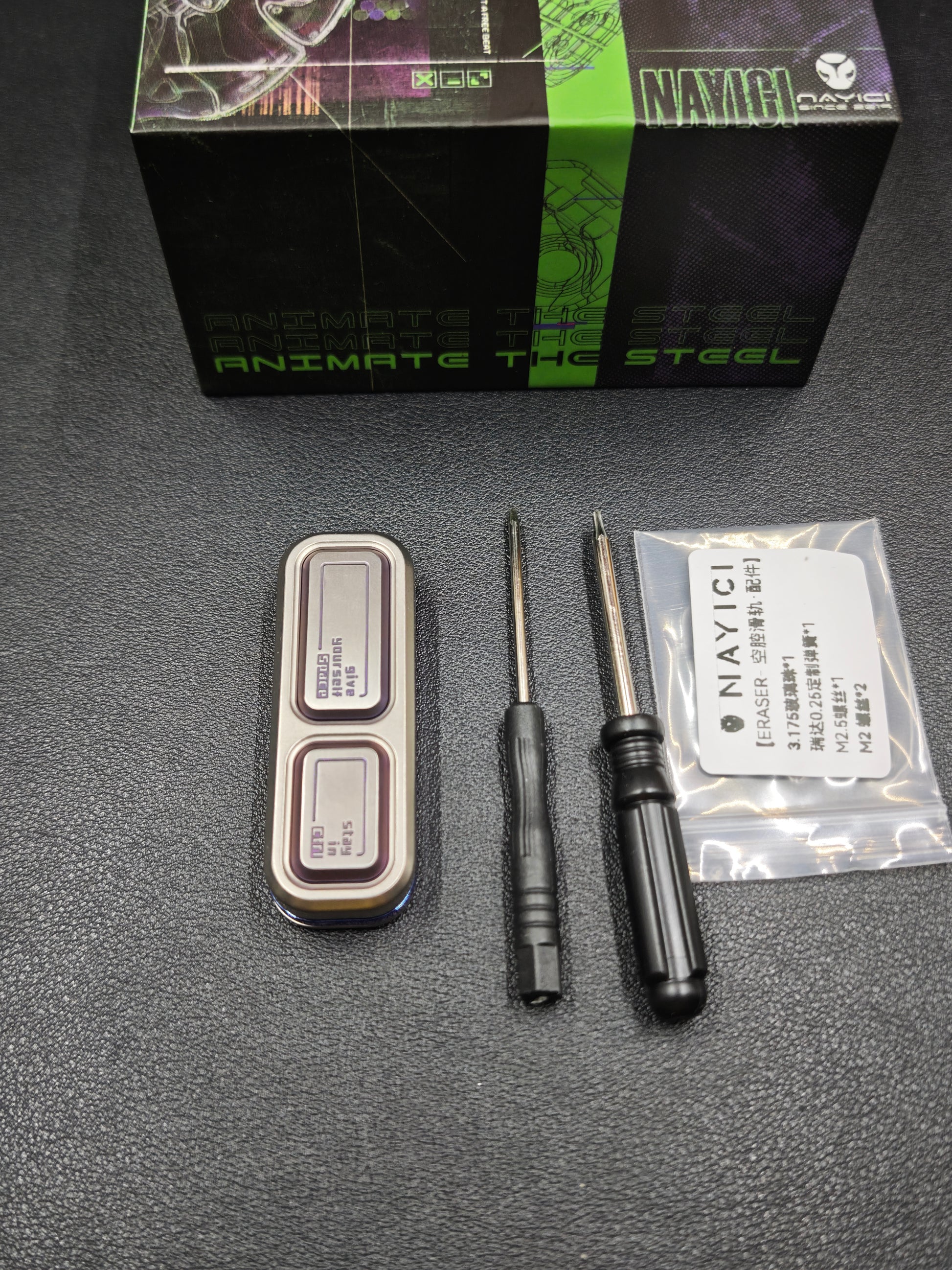 Eraser Titanium