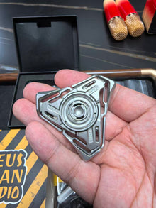 Hades 8 Leaf Offset Plate Stainless Steel Blasted