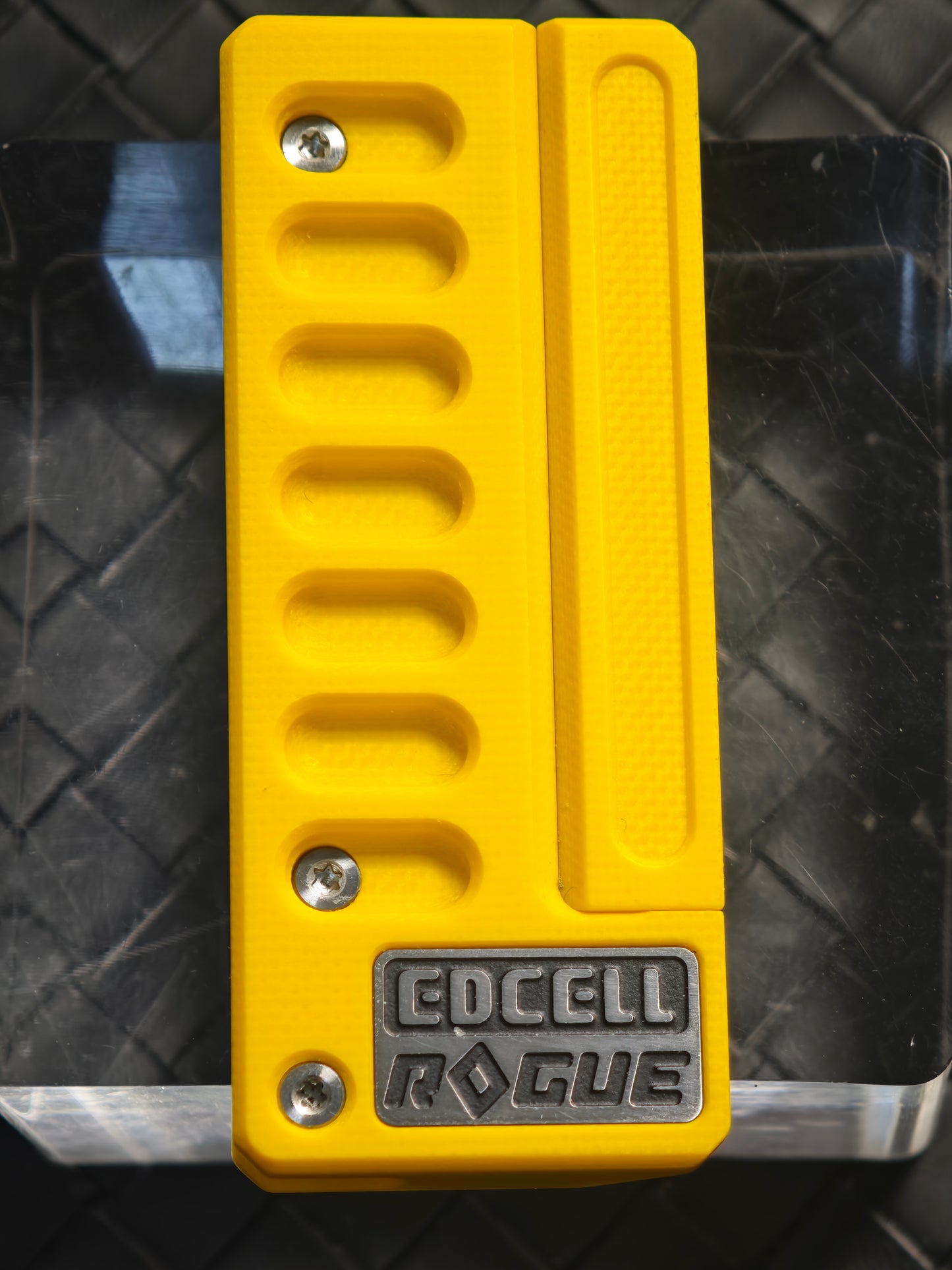 Quirky Ruler G10