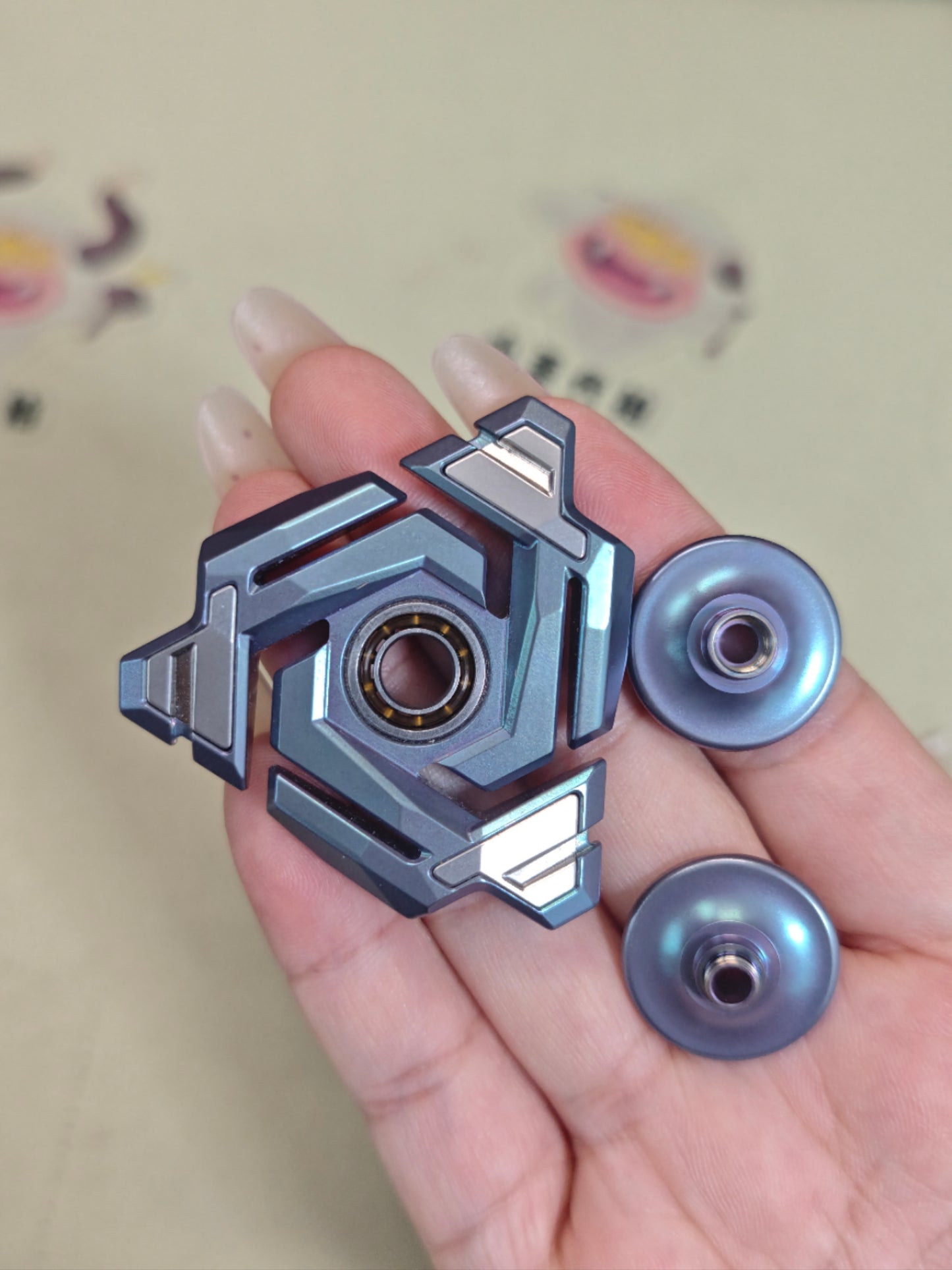 Ouroboros Titanium