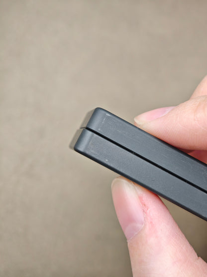 Mute Zirconium