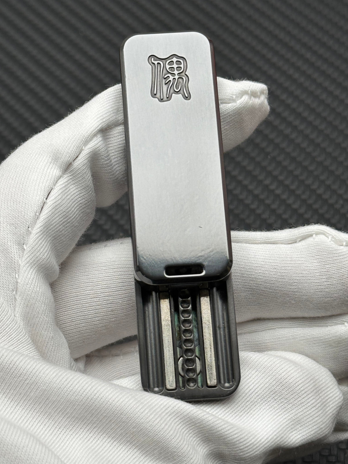Little Gold Bar 2.0 Zirconium Oil Slick