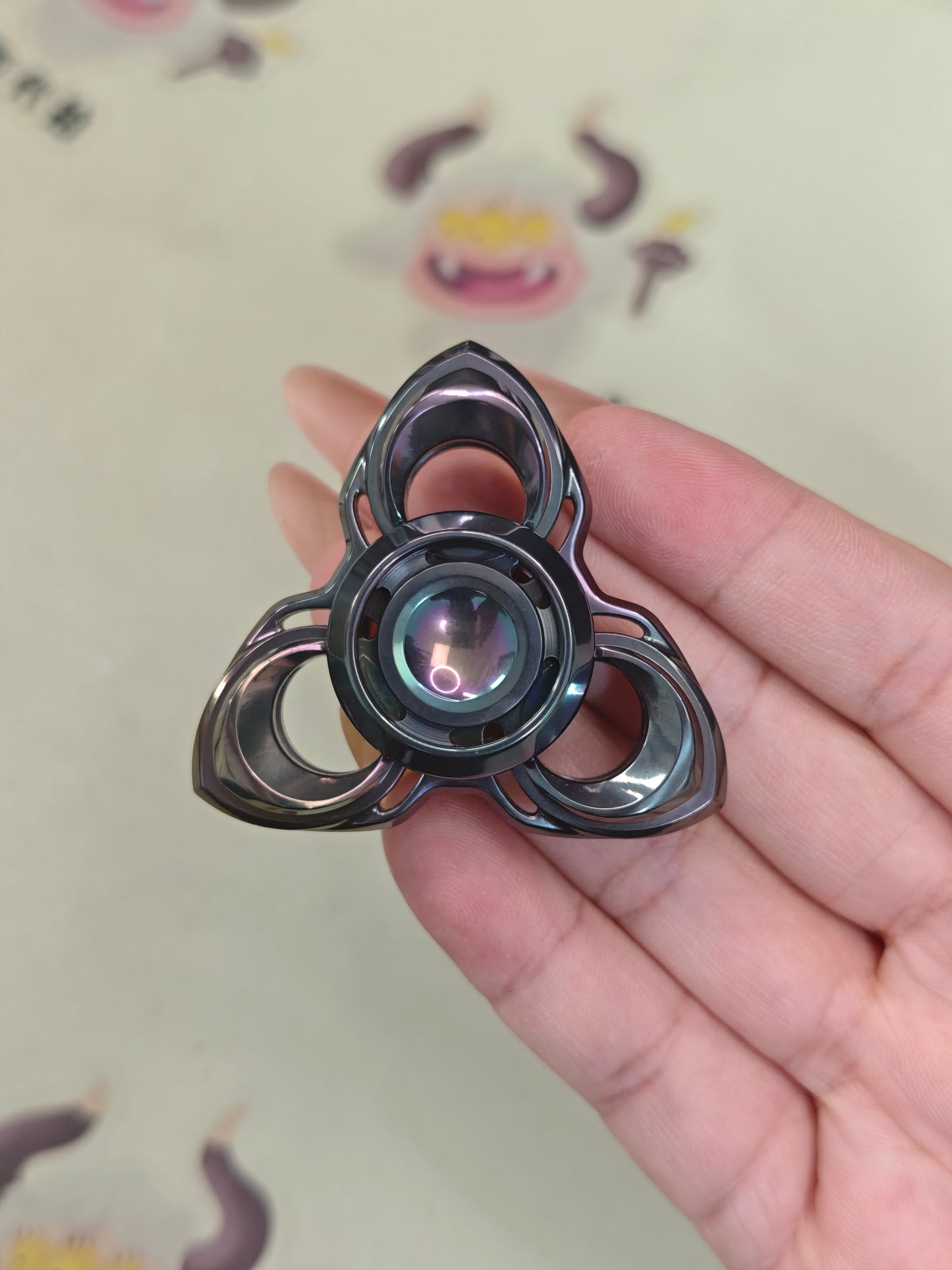 Twin Plume Zirconium Oil Slick