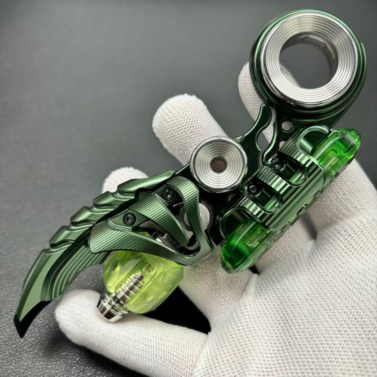 Symbiotic Bone Aluminum