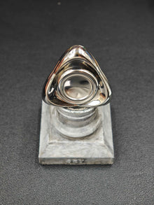 Crossing Stainless Steel Polished