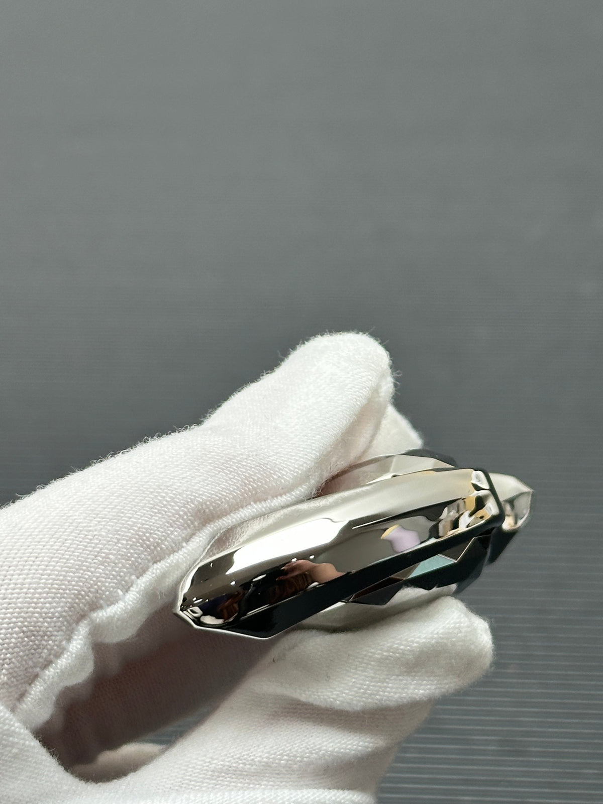 Goddess Tear Stainless Steel Polished