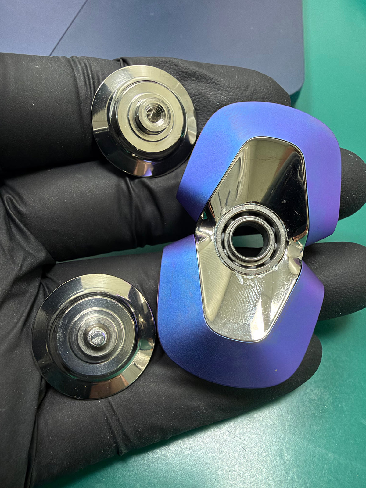 Lentic Titanium