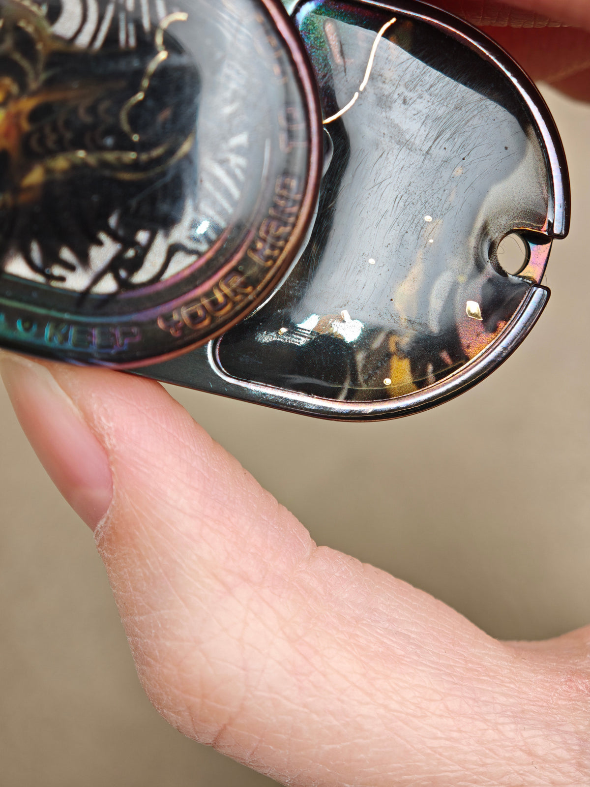 Grumpy Rabbit Rhythm Zirconium Resin-Sealed Oil Slick