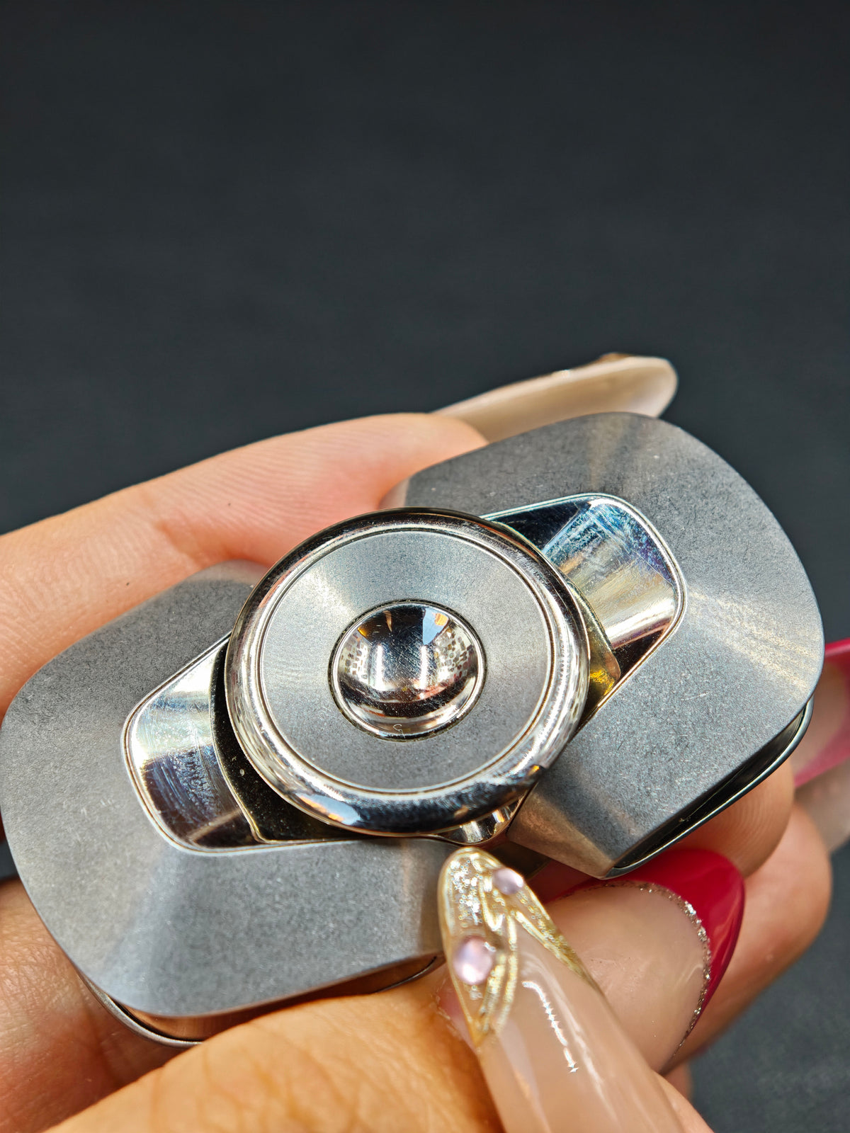 Lentic Stainless Steel