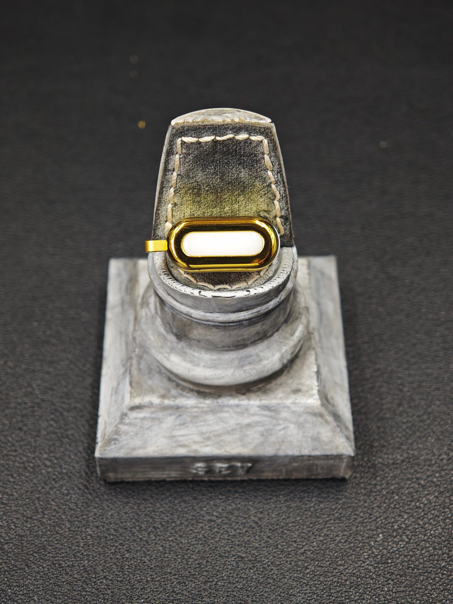 Bean Z Titanium Gold Plated